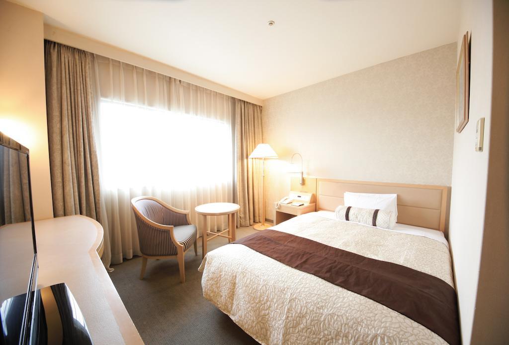 Numazu River Side Hotel Экстерьер фото